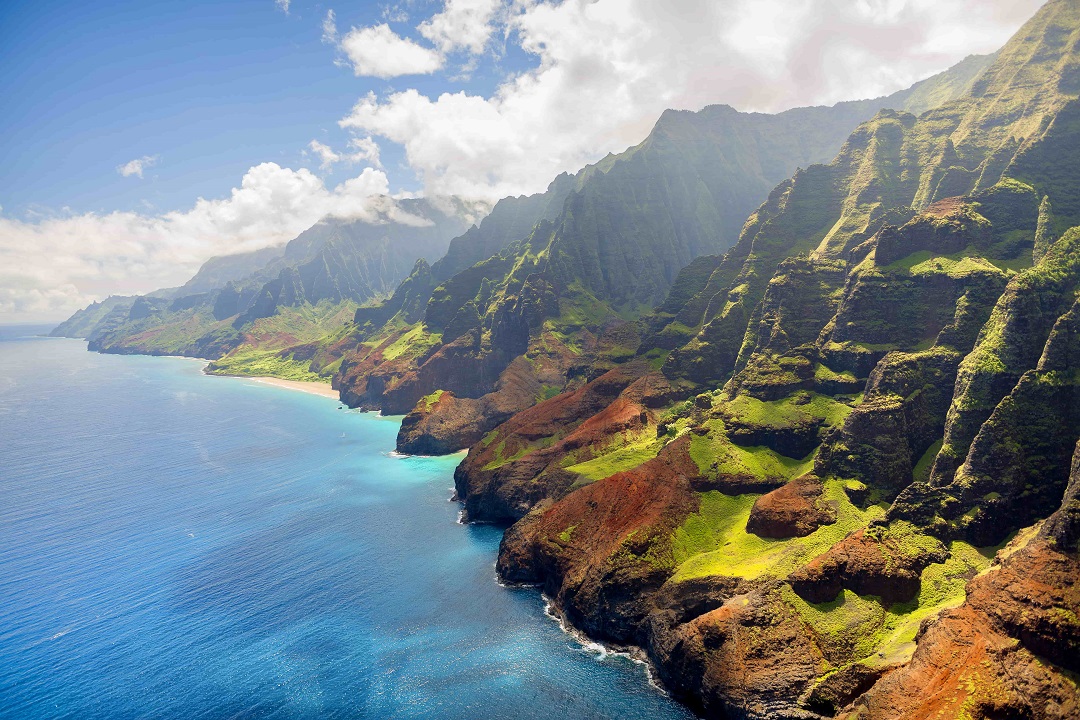 kalalau trail en hawai, rutas de senderismo para amantes de la aventura y naturaleza